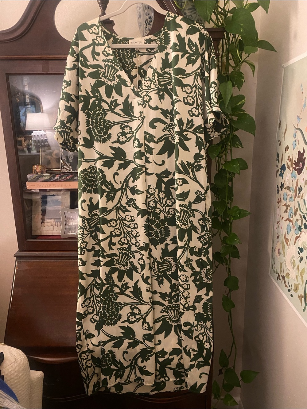 NWT Green Floral V-Neck Shirt Dress